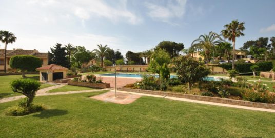 Beautiful townhouse in Torrequebrada Golf