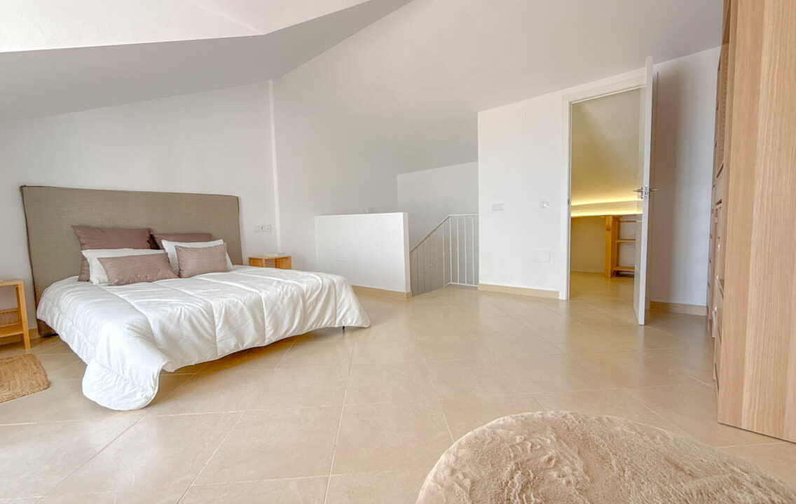 DJI_20251017_134238_880